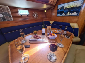 Coriandre 2 - Dormir sur un grand voilier 9 personnes By Nuits au Port